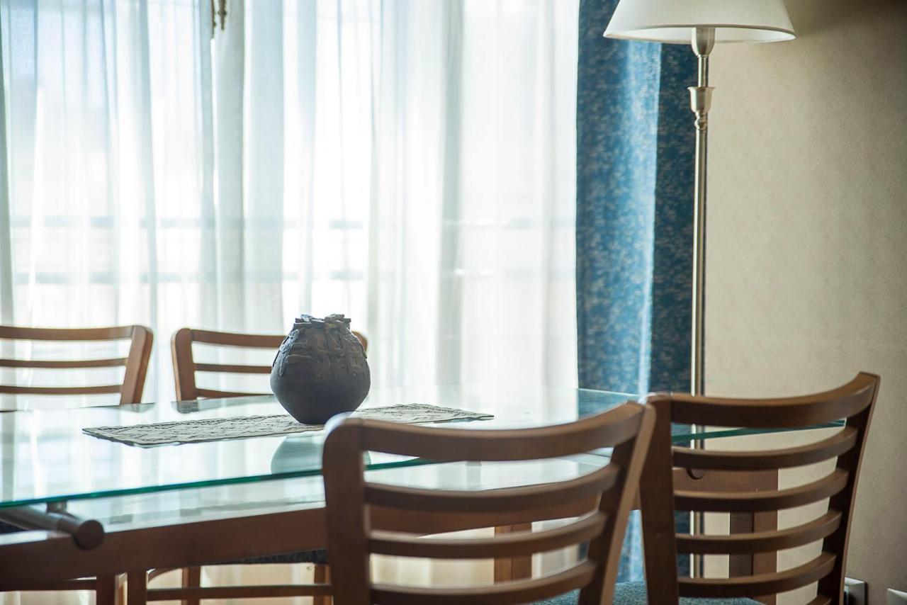 メンドーサMitre Independent Apartアパートメント エクステリア 写真